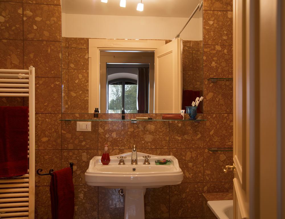 Molino Stucky Flat Apartment Venice Room photo